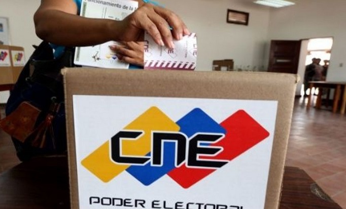 CNE evalúa habilitar centros de votación desincorporados en 2017