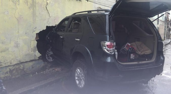 Arrollan a tres personas con una camioneta en Caracas