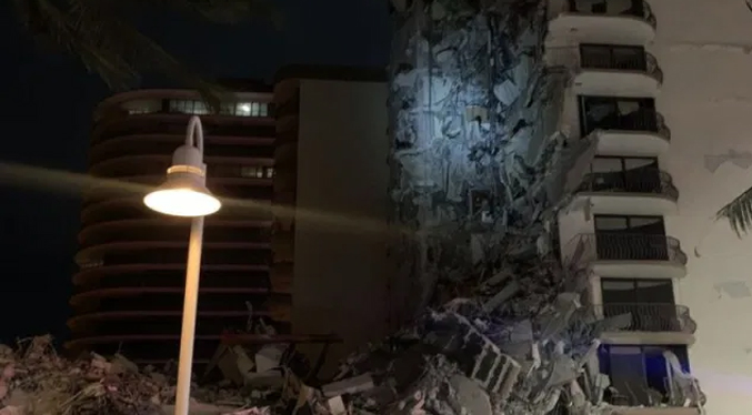 Derrumbe de un edificio en Miami deja al menos seis fallecidos (Fotos+Video)