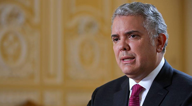 Duque pide al Ministro de Defensa investigar la explosión del carro bomba en Cúcuta