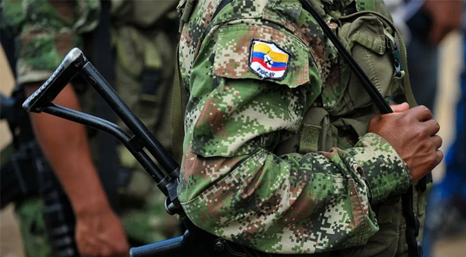 Condenan a cinco disidentes de las FARC por delincuencia organizada en Ecuador