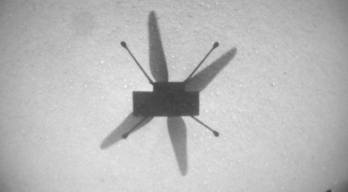 El helicóptero Ingenuity vuela 35 metros en Marte