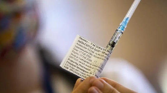 EEUU autoriza ampliar en seis semanas la caducidad de la vacuna de J&J