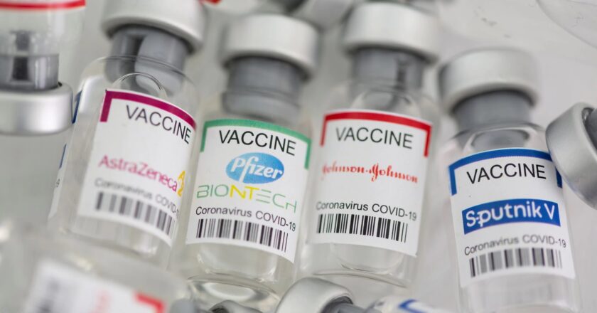 Oposición pide al G7 incluir a Venezuela entre naciones que recibirán vacunas contra COVID-19