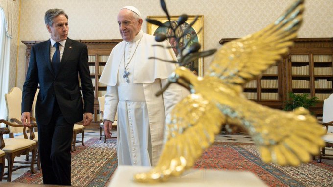Papa y Blinken conversan en el Vaticano durante 40 minutos