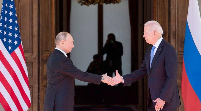 Kremlin: Venezuela no fue tema de conversación en la cumbre Biden-Putin