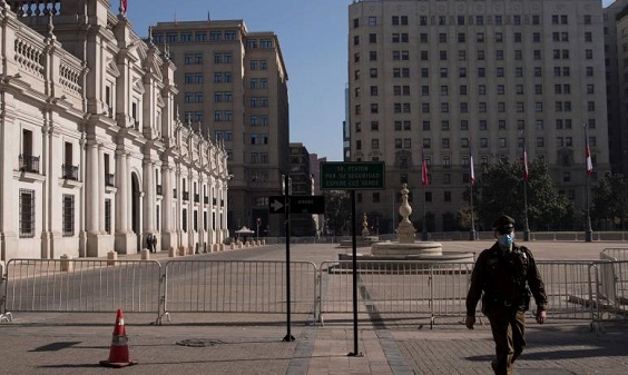 Santiago de Chile regresa al confinamiento