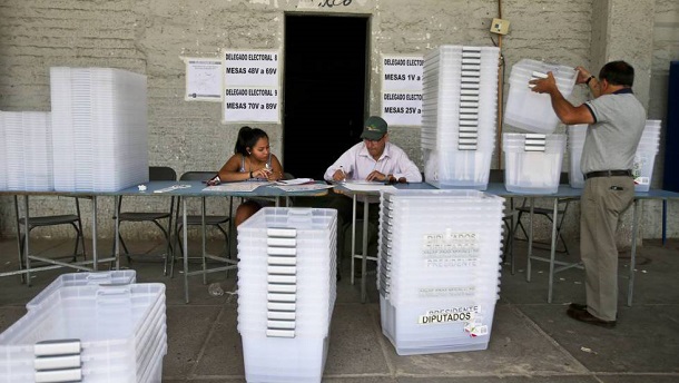 Chile se prepara para segunda vuelta de elecciones regionales