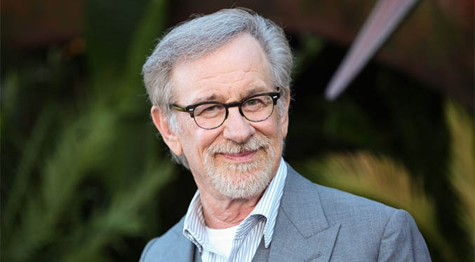 Steven Spielberg producirá anualmente varias películas para Netflix