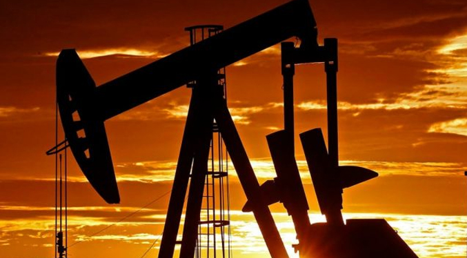 El petróleo de Texas abre con un alza del 1,16 %, hasta 71,70 dólares