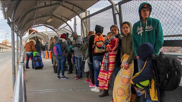Expulsan a 80 migrantes venezolanos de Estados Unidos