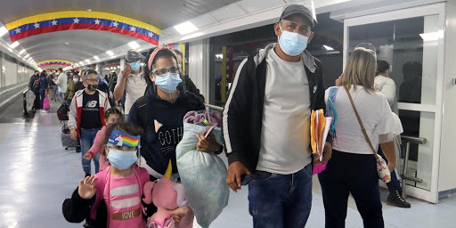 Retornan 258 connacionales desde Perú con Plan Vuelta a la Patria
