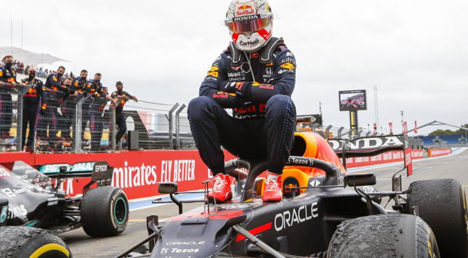 Verstappen marca el mejor tiempo en el Gran Premio de Estiria