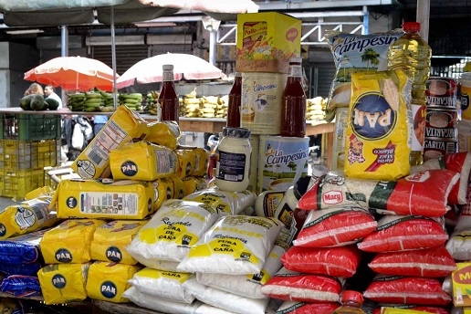 Alimentos en Venezuela aumentan pese a la “estabilidad” del dólar