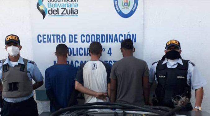 Cpbez captura a tres sujetos hurtando material estratégico en Maracaibo
