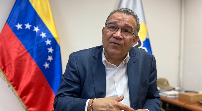 Enrique Márquez: «hay que satisfacer la exigencia de transparencia de parte del pueblo»