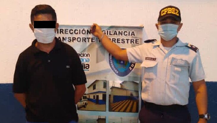 Aprehenden a vigilante por posesión de 70 litros de gasoil