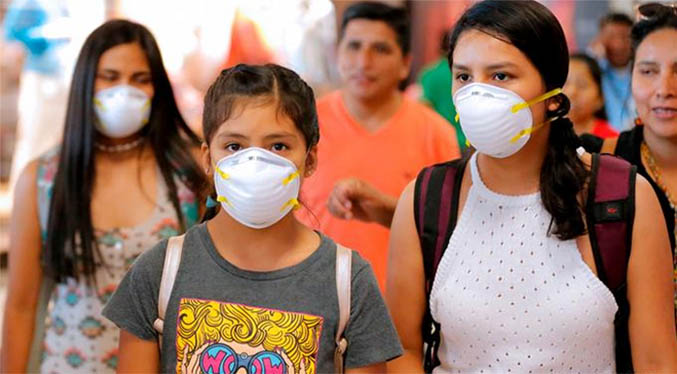 OMS advierte a América Latina que vacunados deben seguir con mascarilla