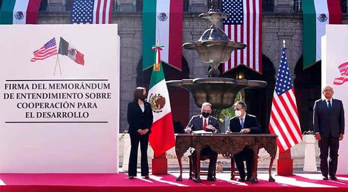 México y EEUU sellan un memorándum de cooperación migratoria
