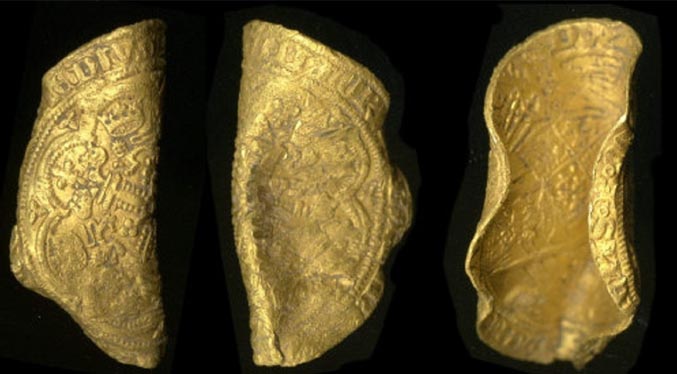 Encuentran raras monedas de oro de la época de la peste negra en el Reino Unido