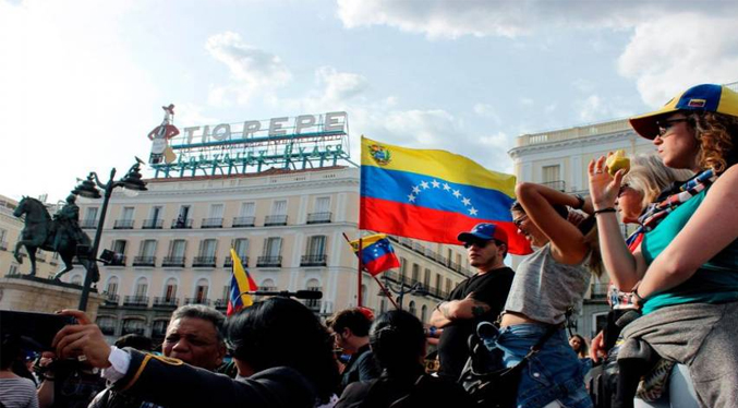 España otorgó nacionalidad por residencia a más de tres mil venezolanos