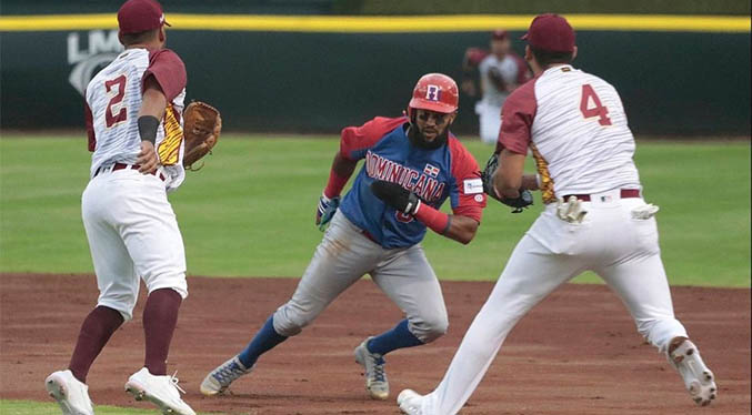 Venezuela y Dominicana jugarán la final del Preolímpico de Béisbol