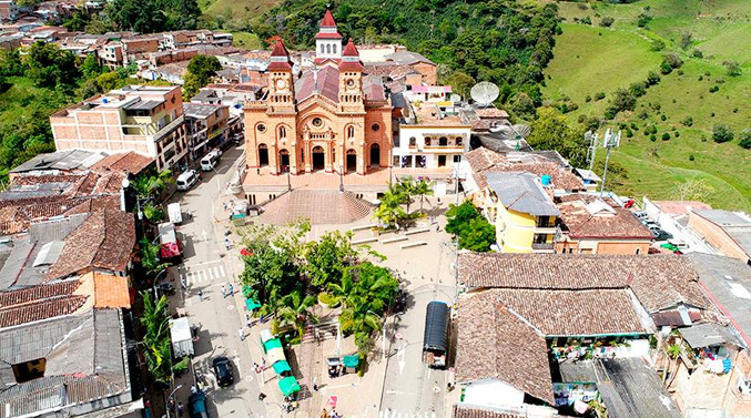 Investigan la masacre de cuatro personas en Colombia