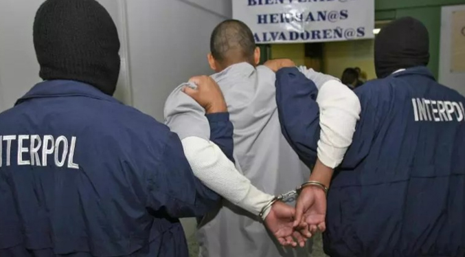Interpol arresta a 286 traficantes de migrantes en todo el mundo