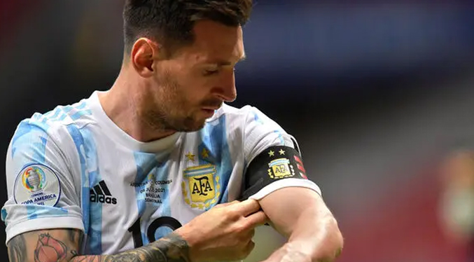 Scaloni revela que Messi jugó la final de la Copa América con molestias físicas