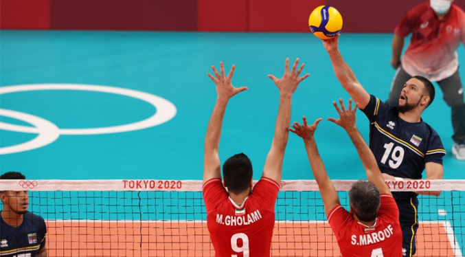 La selección masculina de voleibol venezolana cae ante Irán en Tokio