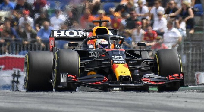 Verstappen alcanza su tercer triunfo consecutivo al ganar el GP de Austria