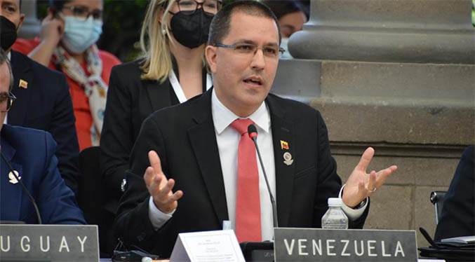Jorge Arreaza llama a repolitizar el Celac