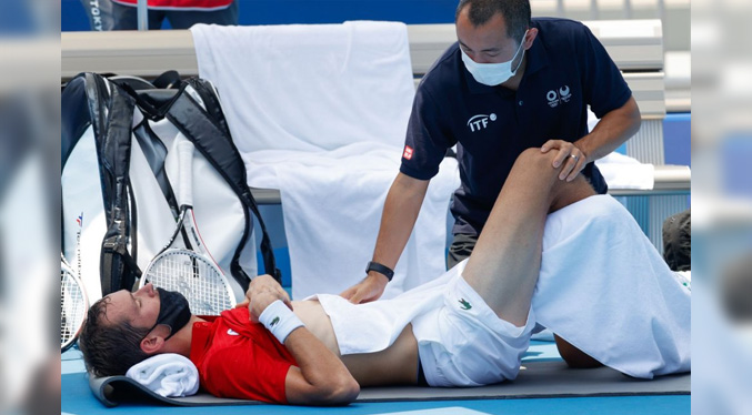 Retrasan el inicio de los partidos de tenis debido al calor de Tokio