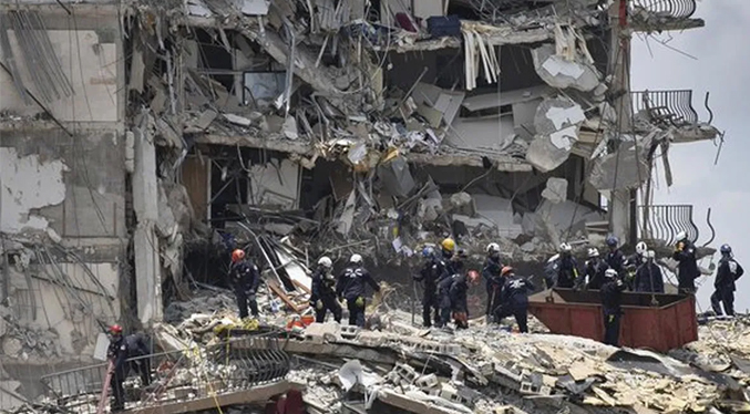 Hallan otros tres cuerpos tras la demolición del edificio en Miami