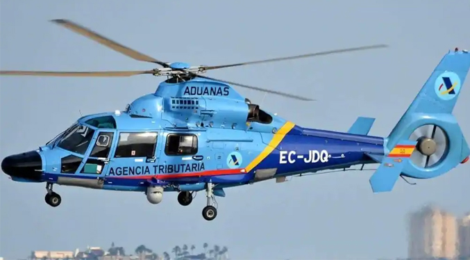 Reportan un fallecido tras caer al mar un helicóptero en España