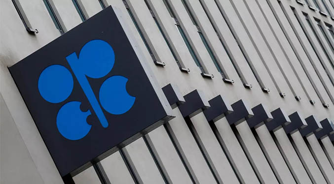 OPEP y sus aliados acuerdan un aumento de producción gradual hasta diciembre