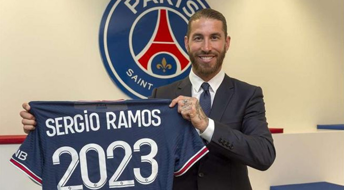 La imagen viral de Ramos «levantando una Champions» con el PSG