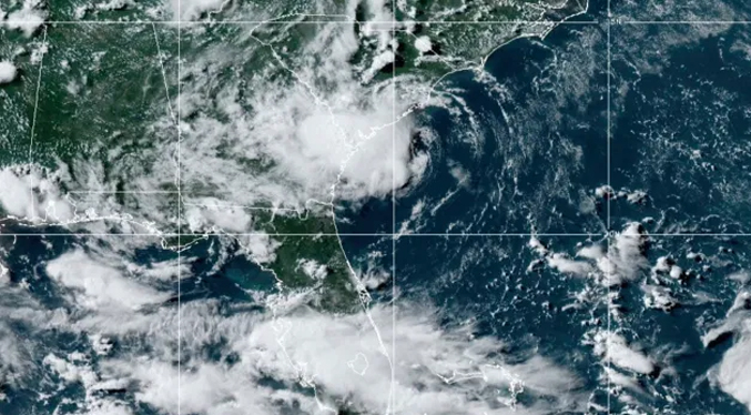 Inameh emite vigilancia por formación de tormenta tropical Elsa