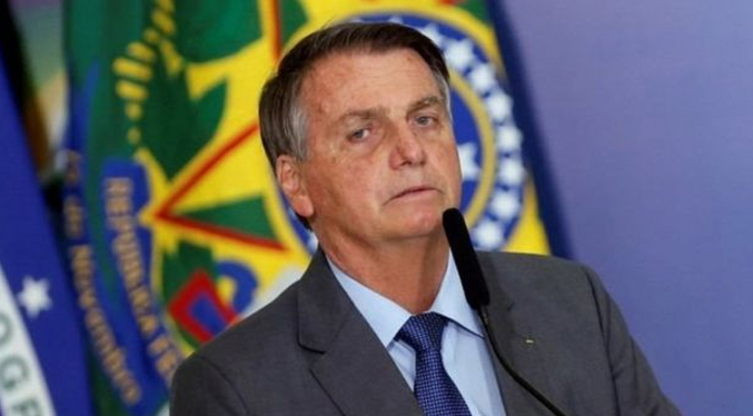 Investigarán a Bolsonaro por ataques al sistema electoral