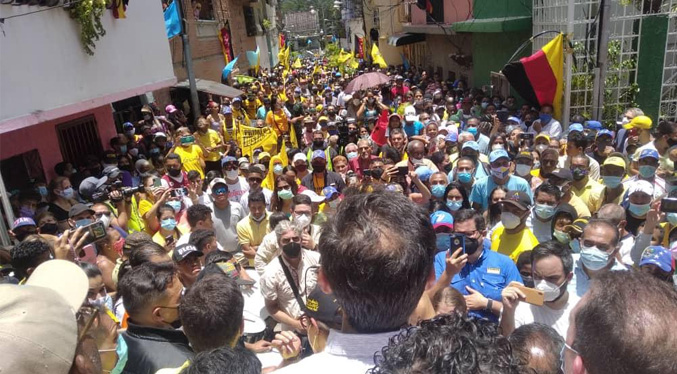 Henrique Capriles:  El 21-N hay una oportunidad de expresarse y castigar tanta desidia