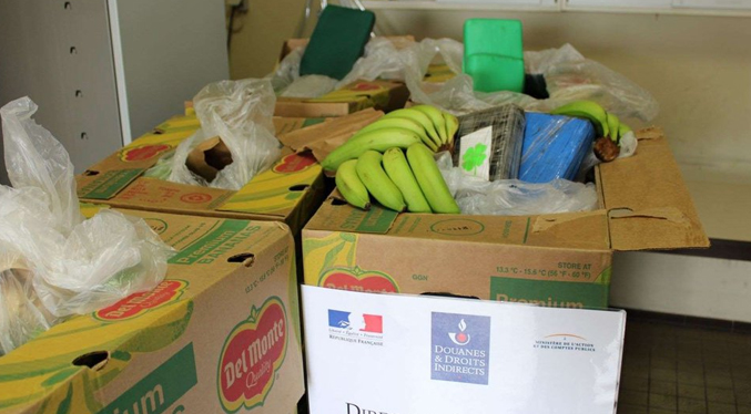 Decomisan más de 400 kilos de cocaína camuflados en cajas de plátanos en Francia