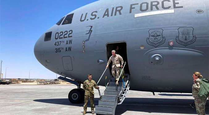 EEUU logra evacuar a 120 mil personas de Afganistán