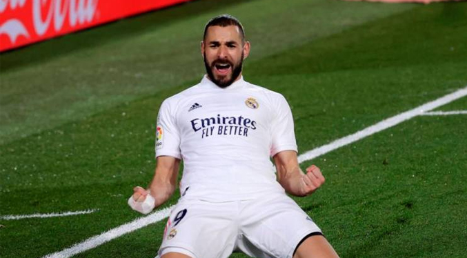 Real Madrid confirma la renovación del delantero francés Karim Benzema