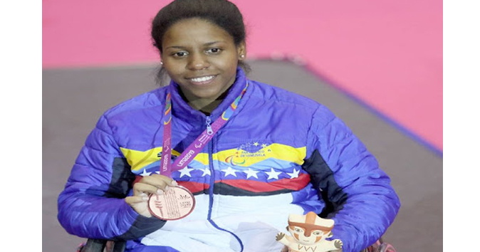 Venezuela logra la primera medalla en los Juegos Paralímpicos con Clara Fuentes