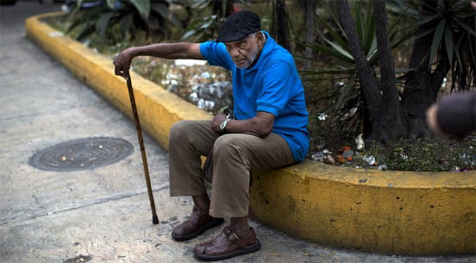 Convite: 86,9 % de los adultos mayores en Venezuela viven en pobreza