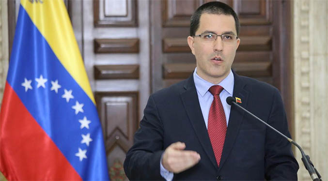 Arreaza: Venezuela no cederá a «presiones» de asesores de Biden