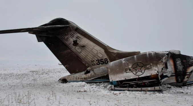 Avión militar afgano se estrelló en Uzbekistán
