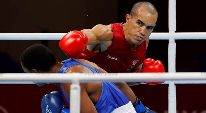 Uruguay acoge al boxeador venezolano Eldric Sella