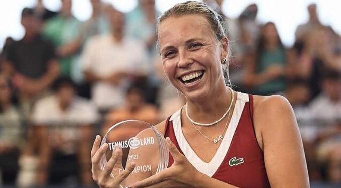 Estoniana Anett Kontaveit se impone en el torneo WTA de Cleveland
