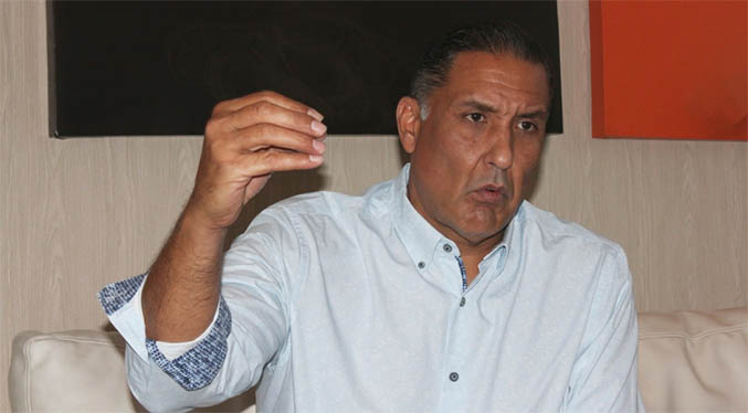 Pablo Pérez: “Tenemos que acabar con la extorsión que tiene el Sedemat con los comerciantes”